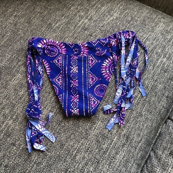 O’Neill Moxie Tie Side Bikini Bottom Size M - Picture 5 of 5